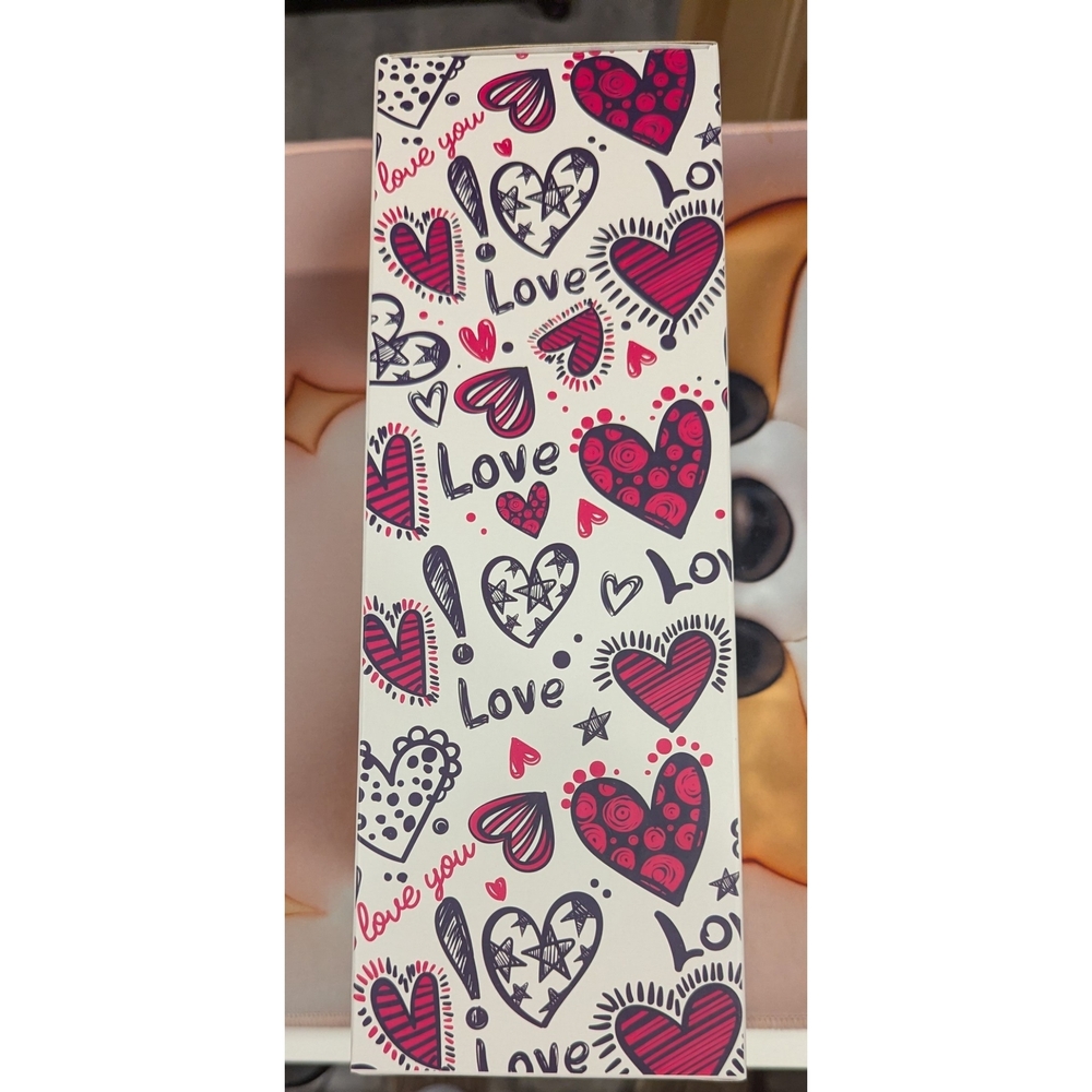 Meoky 40 Oz Love Hearts Travel Mug - White and Pink New In Box - Picture 3 of 5